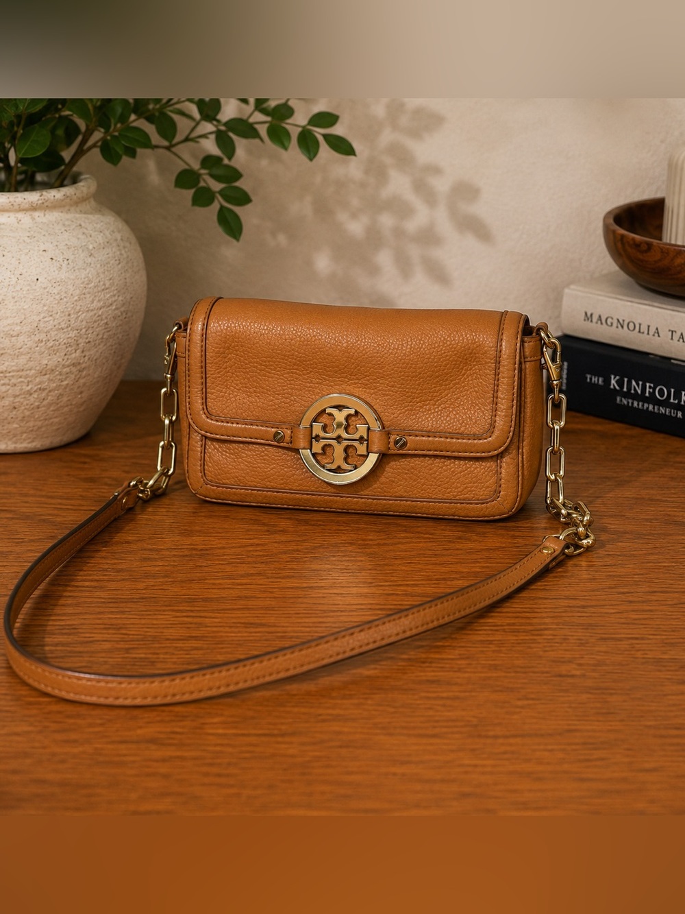Tory Burch Amanda Mini Crossbody Tan Pebbled Leather Chain Strap Shoulder Bag